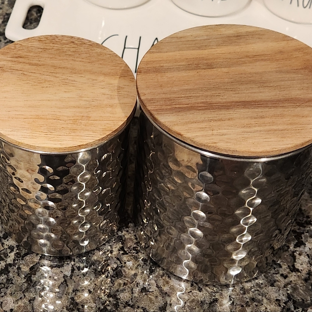 Uncommon James, Set Canisters with Wooden Lids - Picture 2 of 4
